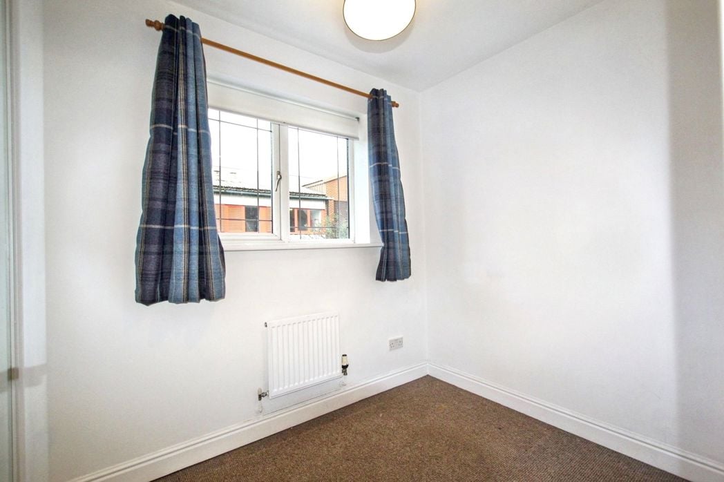 Property image 21 of 23