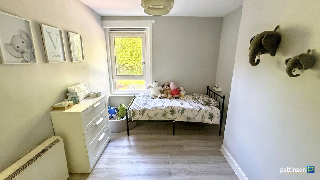 Property image 16 of 23