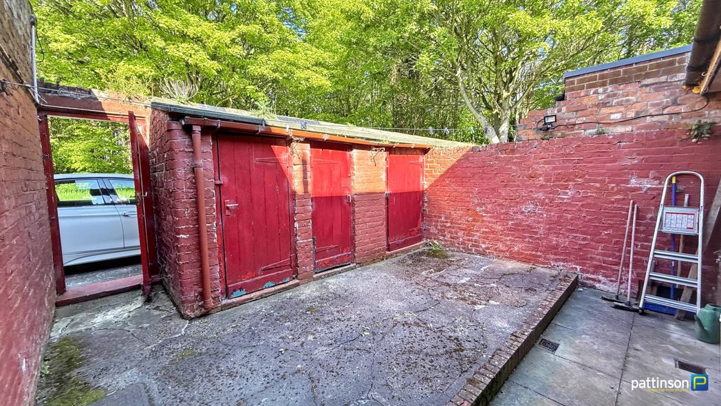 Property image 21 of 23