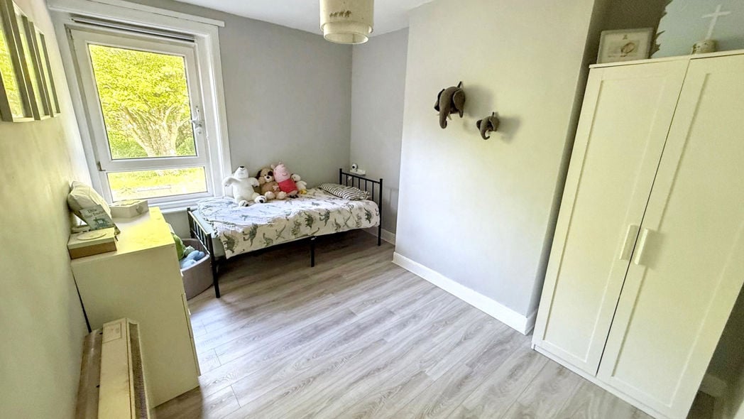 Property image 15 of 23