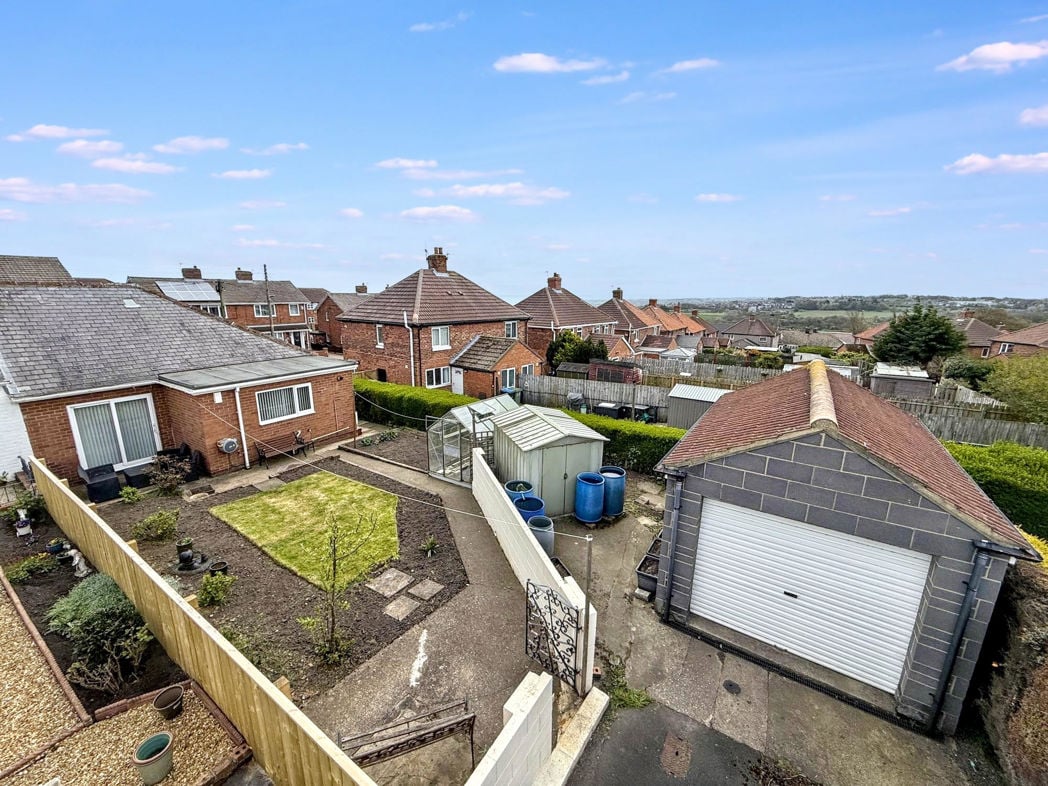 Property image 3 of 19