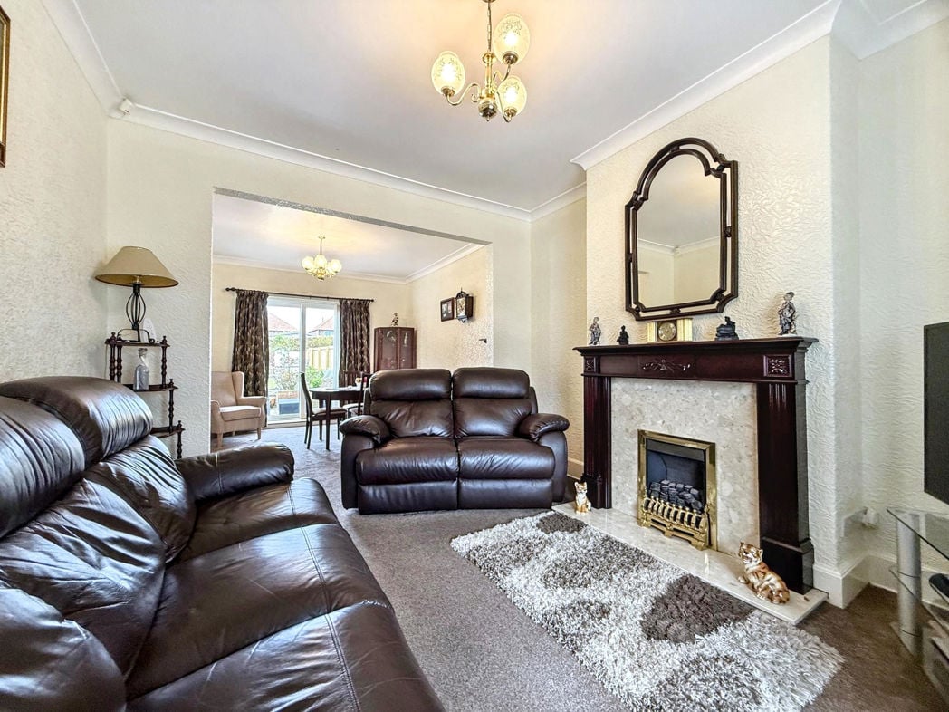 Property image 5 of 19