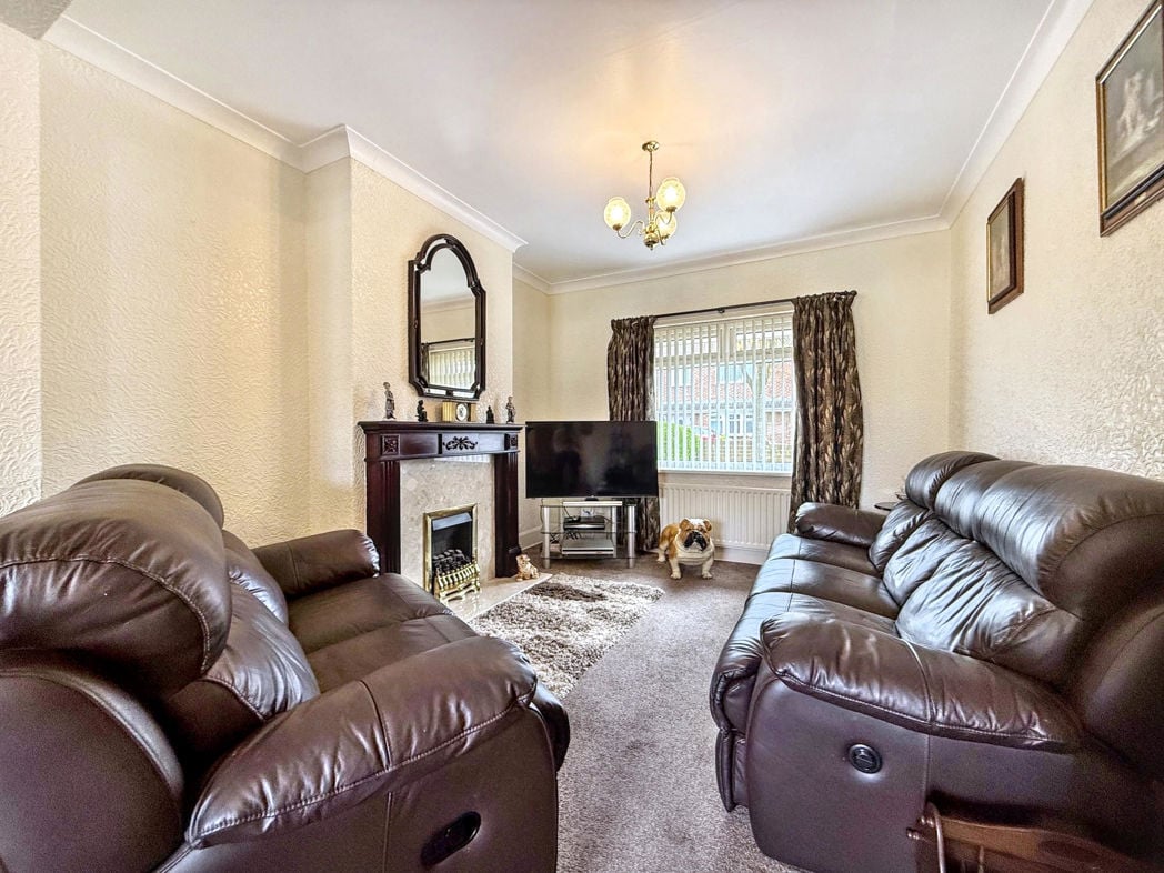 Property image 4 of 19