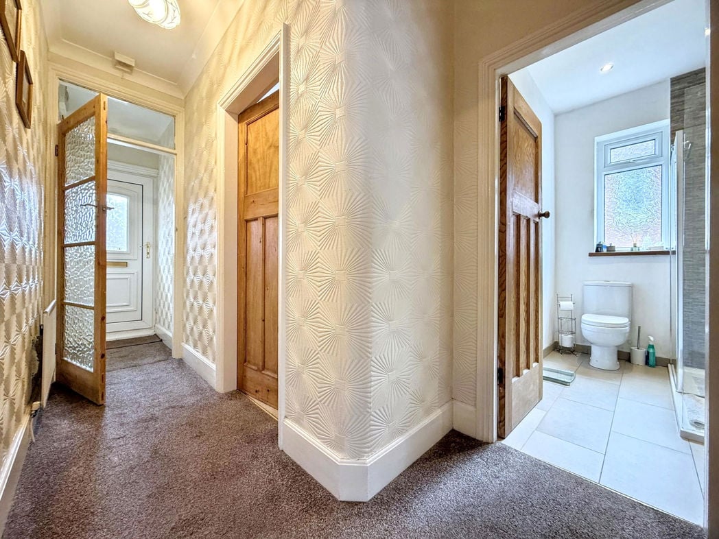 Property image 10 of 19