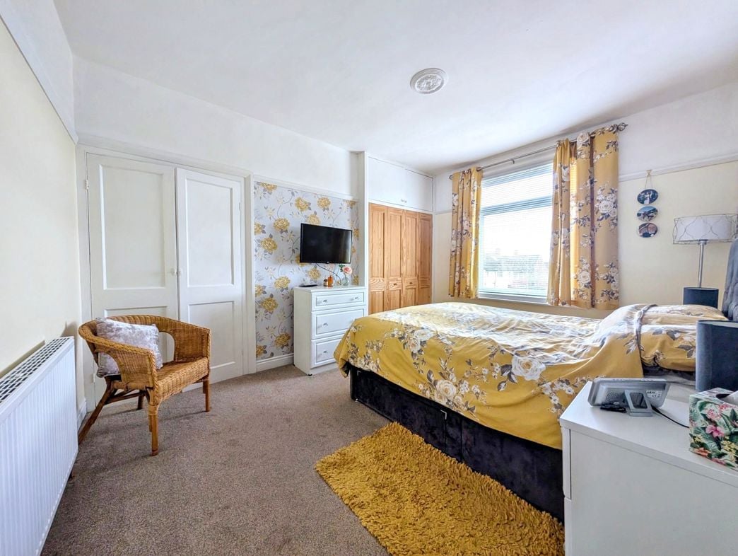 Property image 12 of 20