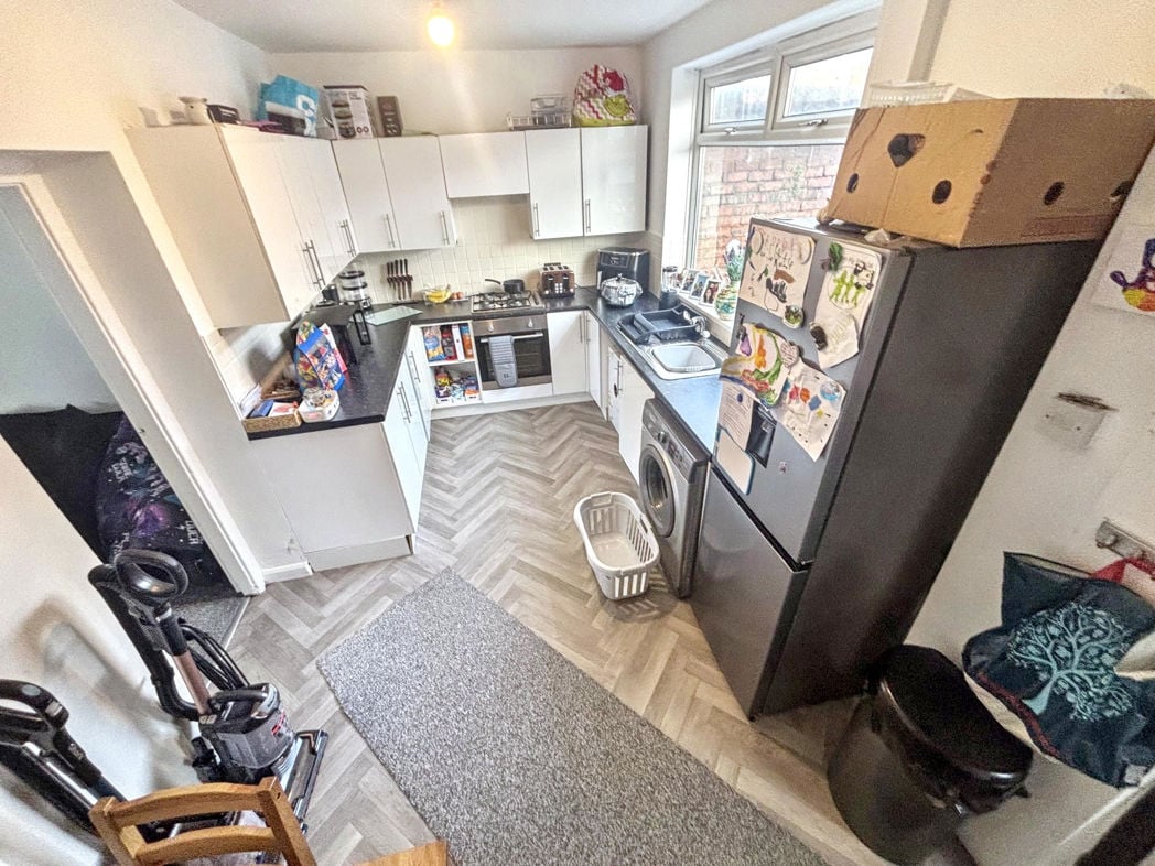 Property image 7 of 17