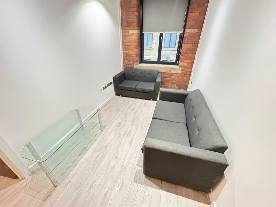 Property image 3 of 17