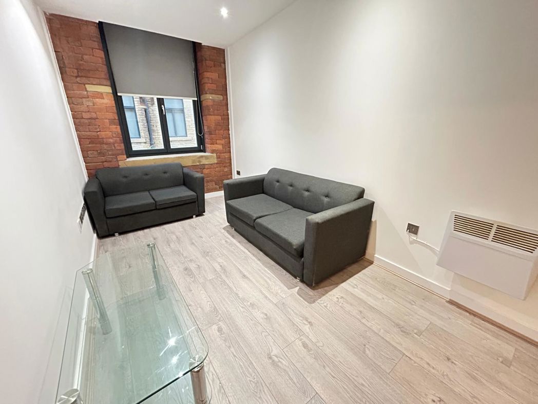 Property image 4 of 17