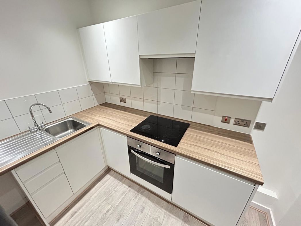 Property image 7 of 17