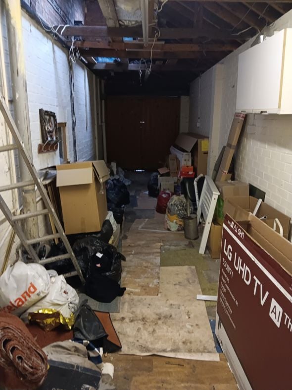 121, Leicester, Leicestershire, LE4 9EL