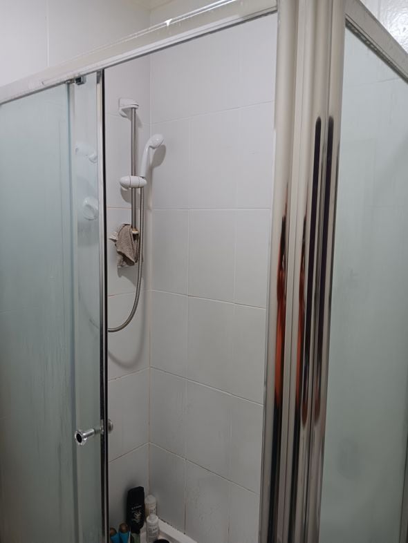 121, Leicester, Leicestershire, LE4 9EL