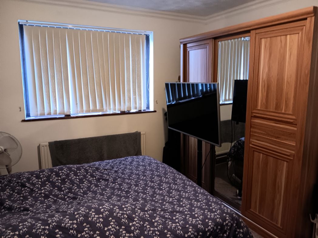 121, Leicester, Leicestershire, LE4 9EL