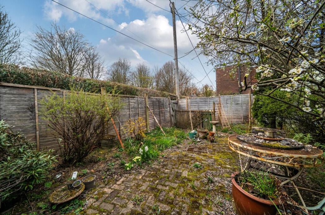 Property image 14 of 17