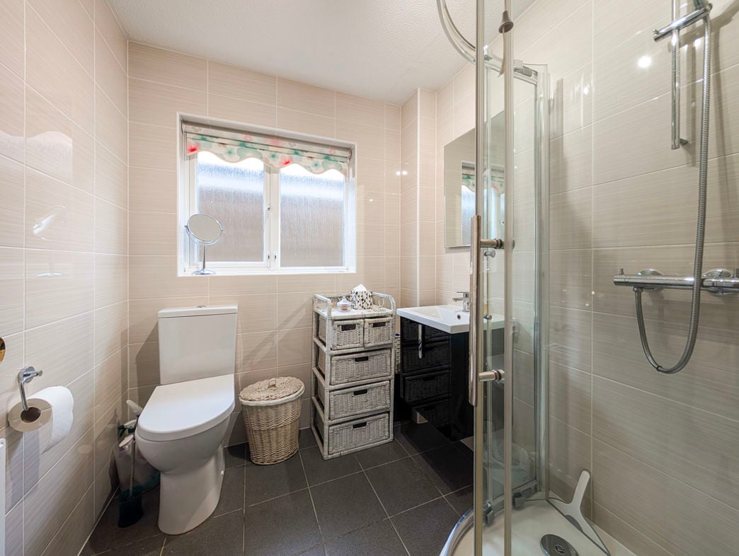 Property image 6 of 13