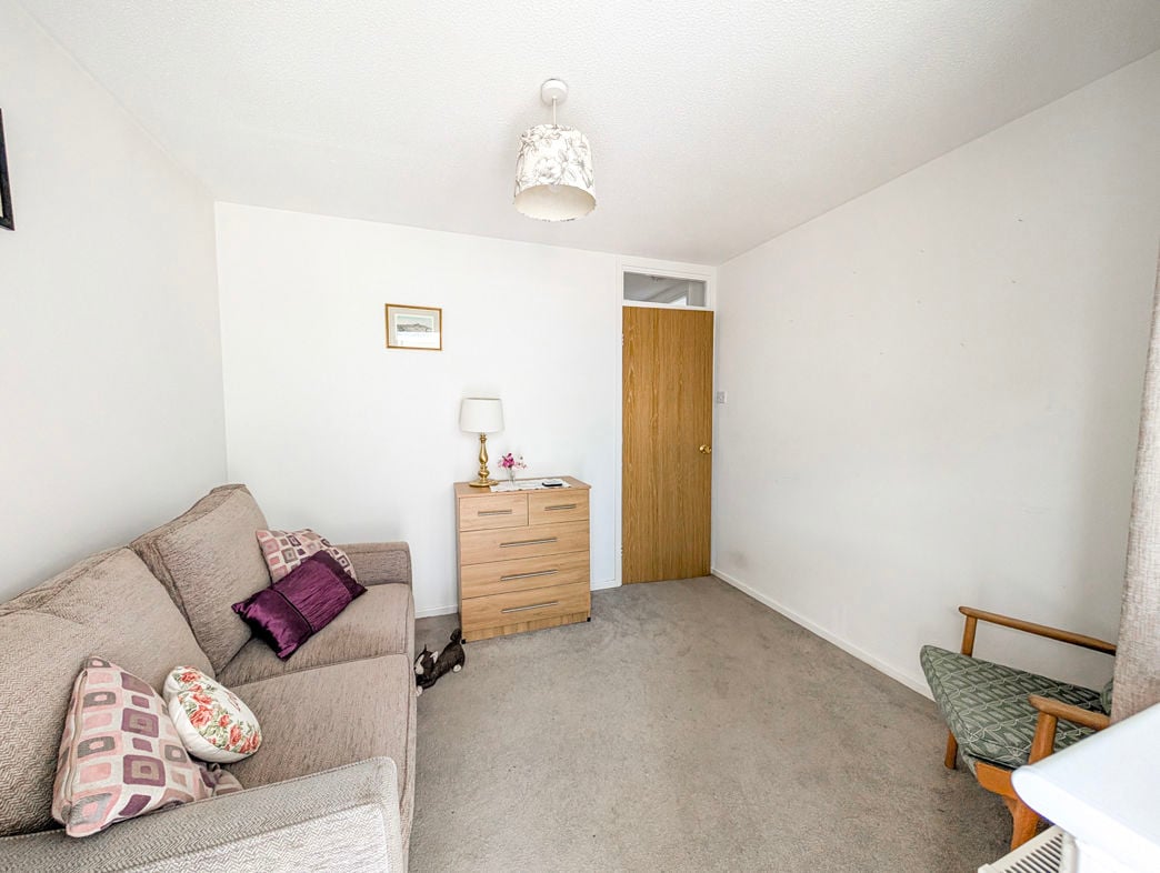 Property image 7 of 13