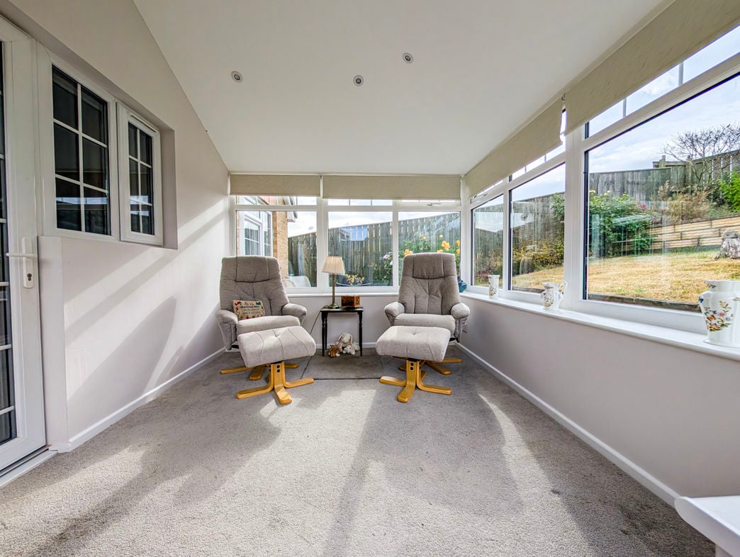 Property image 8 of 13