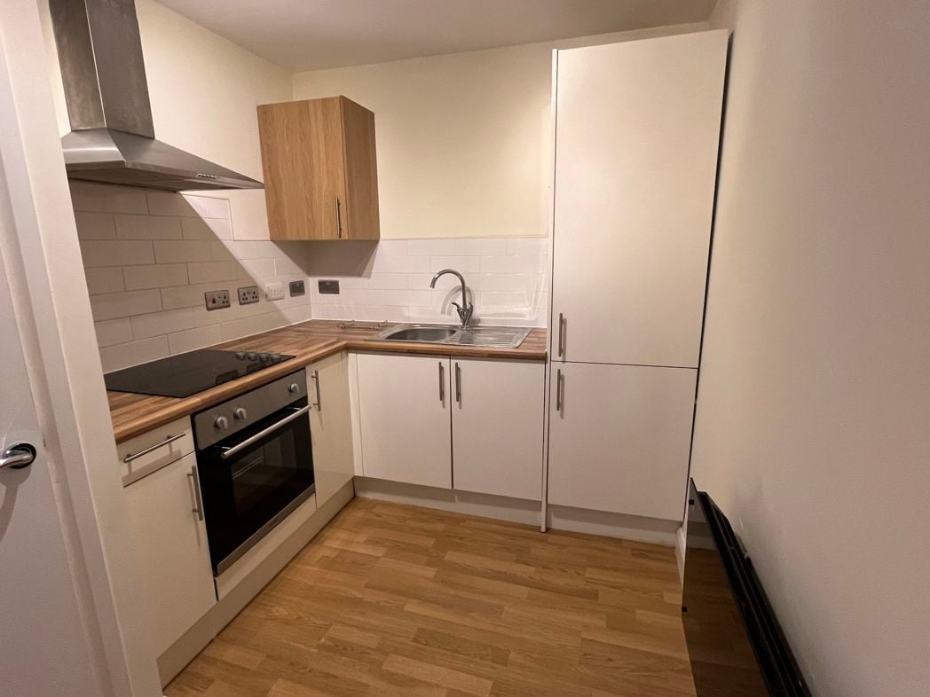 Property image 2 of 11