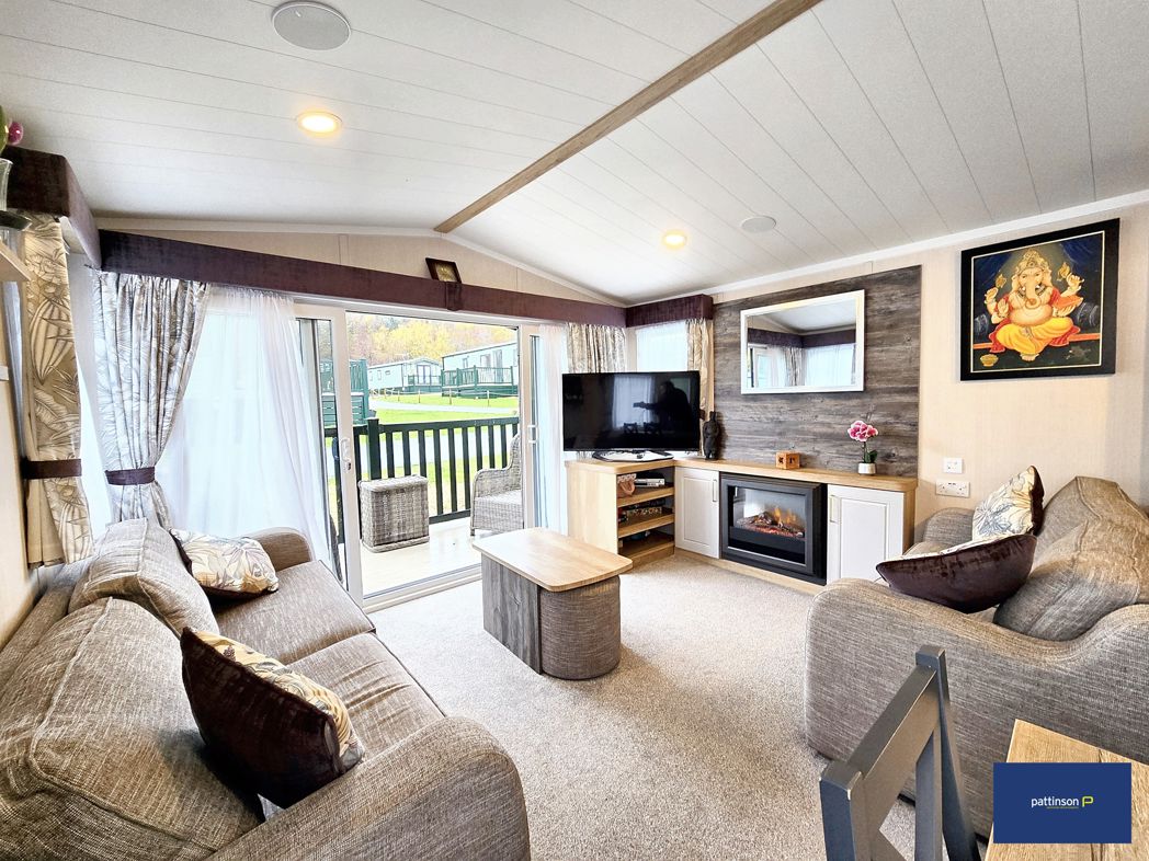 Property image 2 of 14