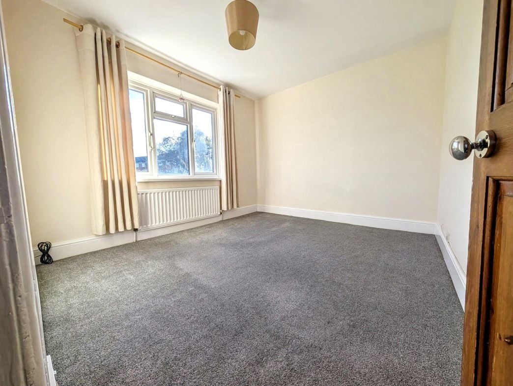 Property image 7 of 16