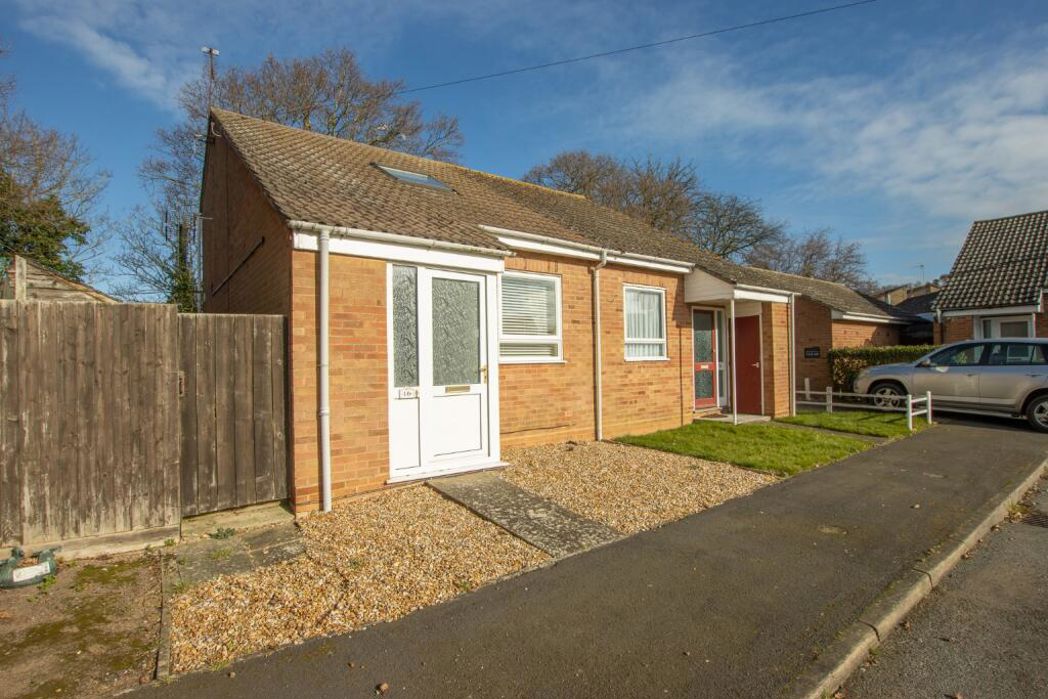 Property image 1 of 18