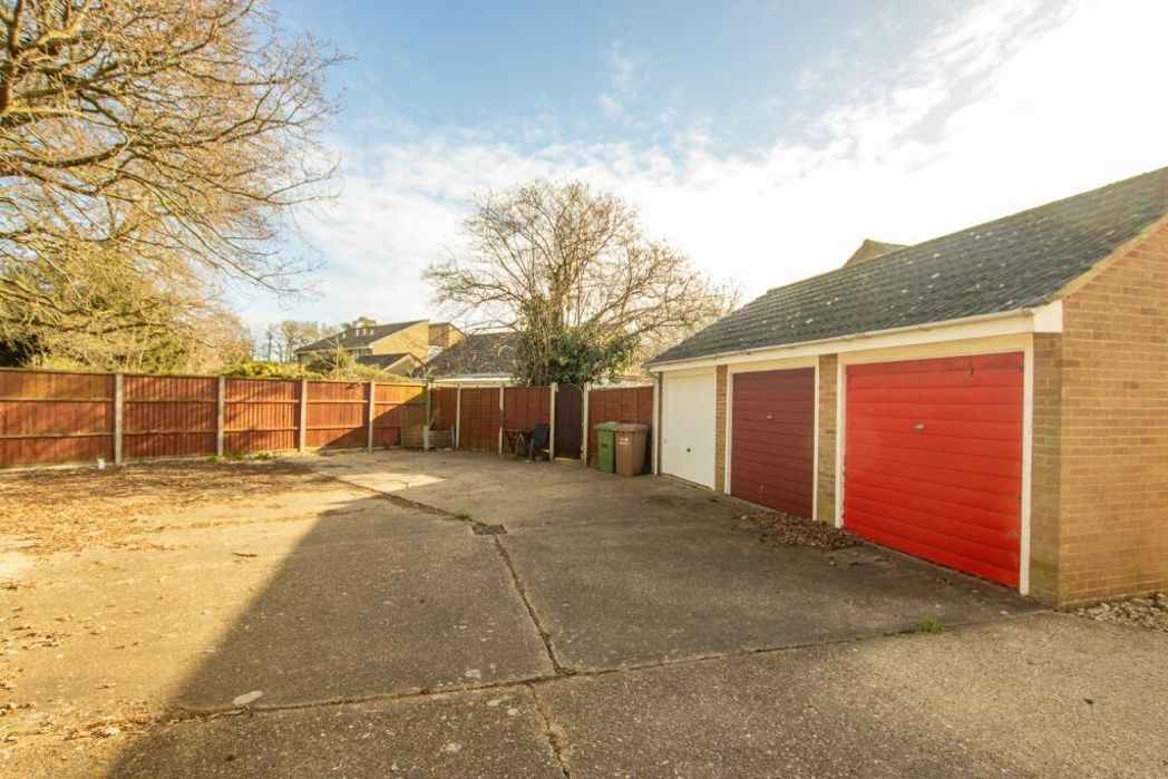 Property image 17 of 18