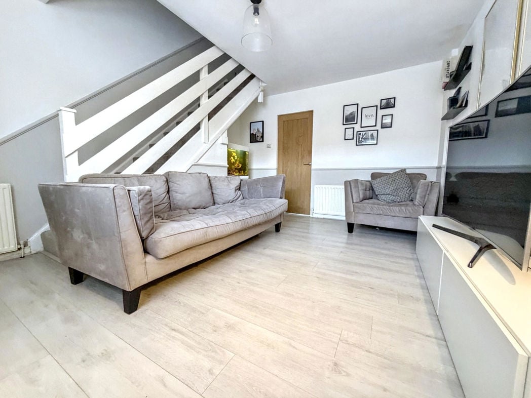 Property image 2 of 22