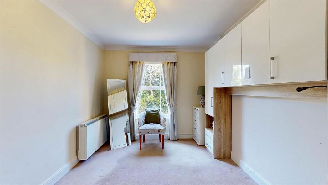 Property image 10 of 13