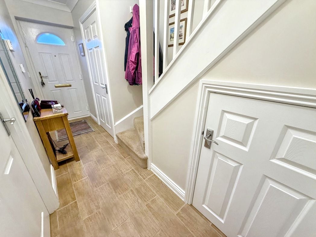 Property image 6 of 23