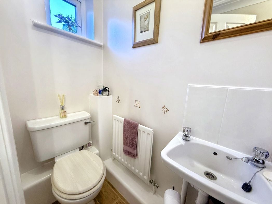 Property image 7 of 23