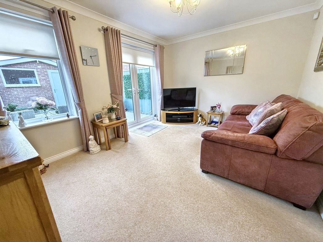 Property image 5 of 23