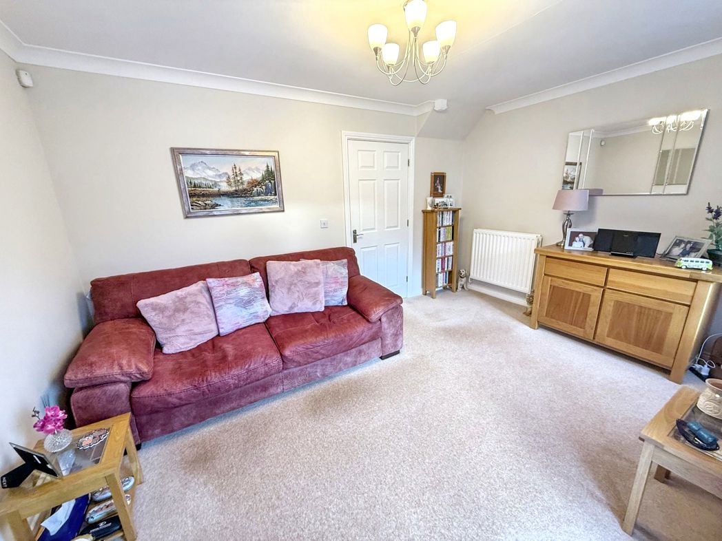 Property image 3 of 23