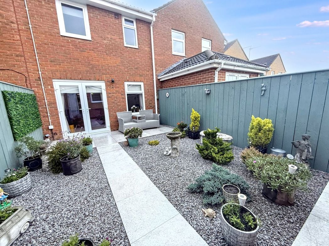 Property image 19 of 23