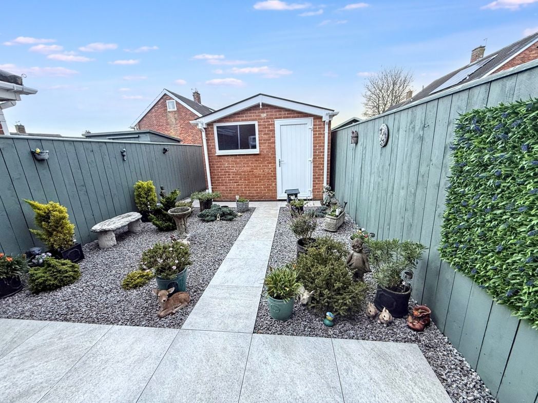 Property image 22 of 23