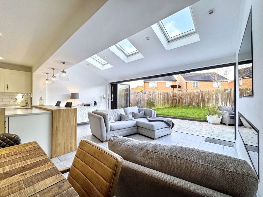 Property image 2 of 31