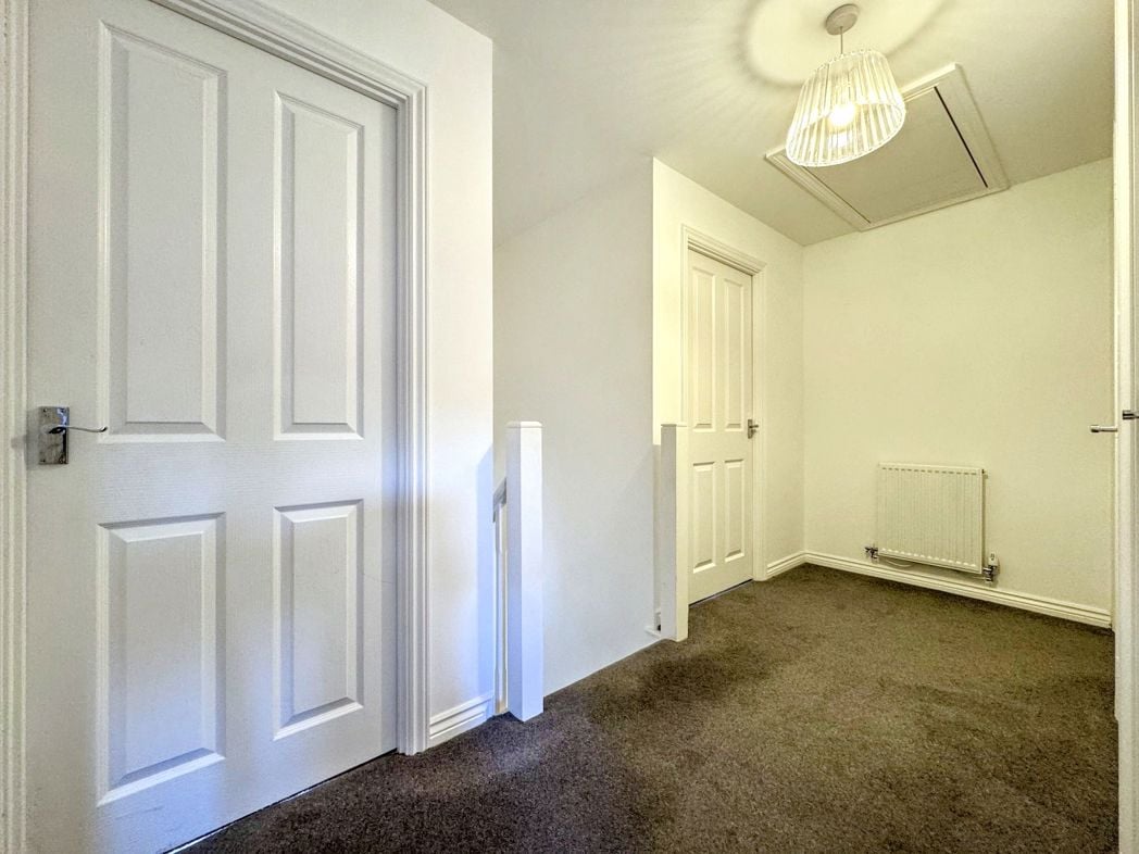 Property image 15 of 31