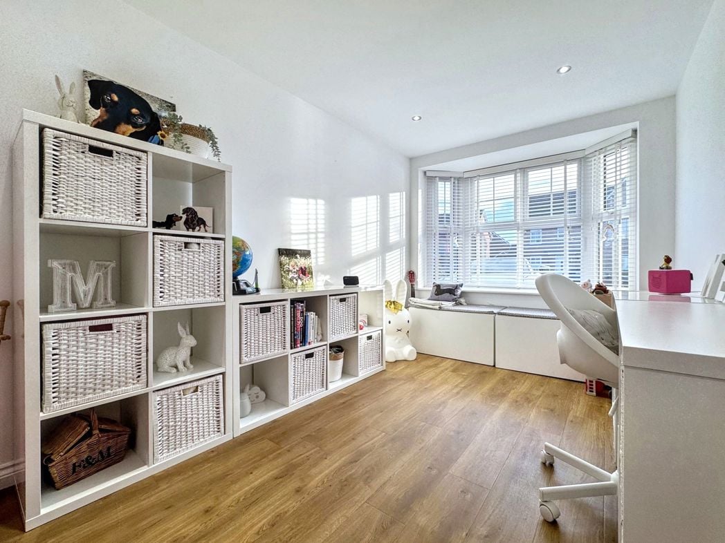 Property image 7 of 31