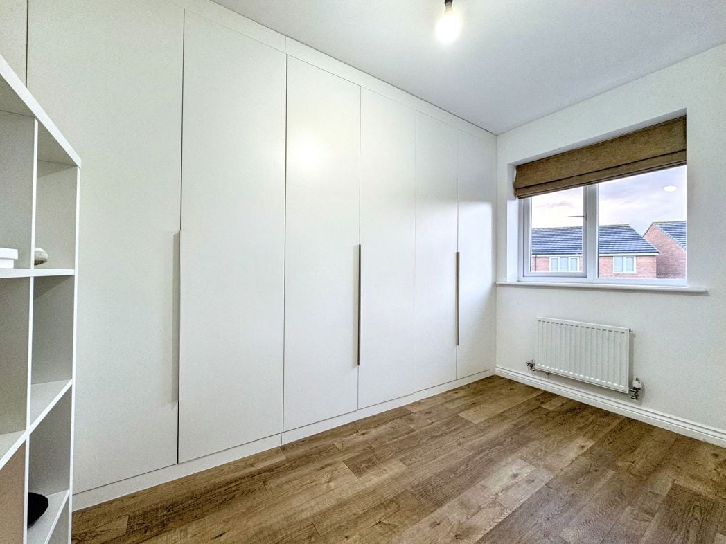 Property image 24 of 31