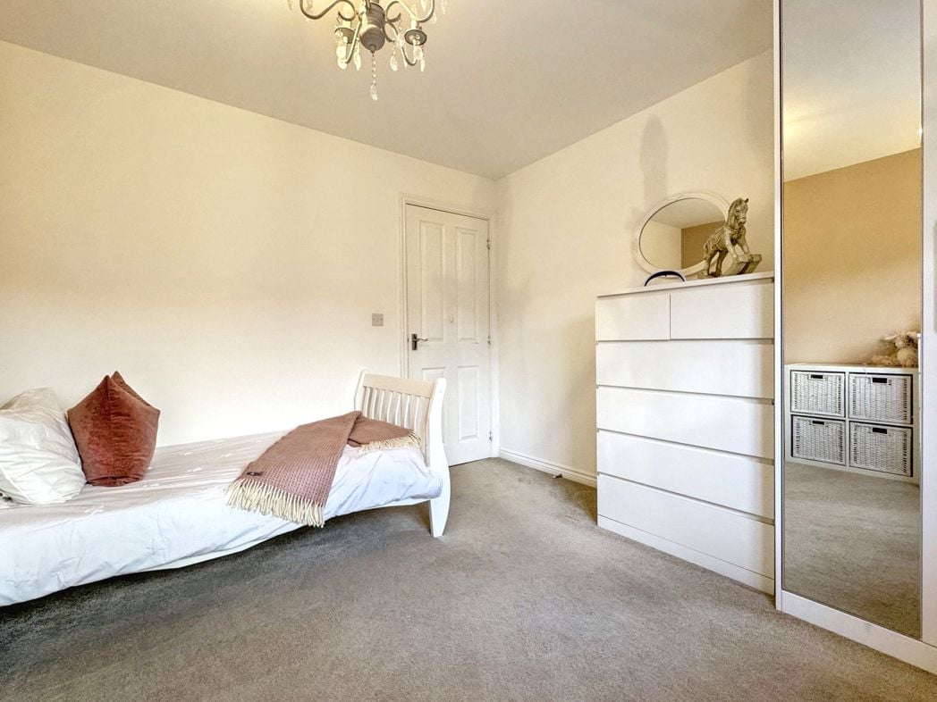 Property image 23 of 31
