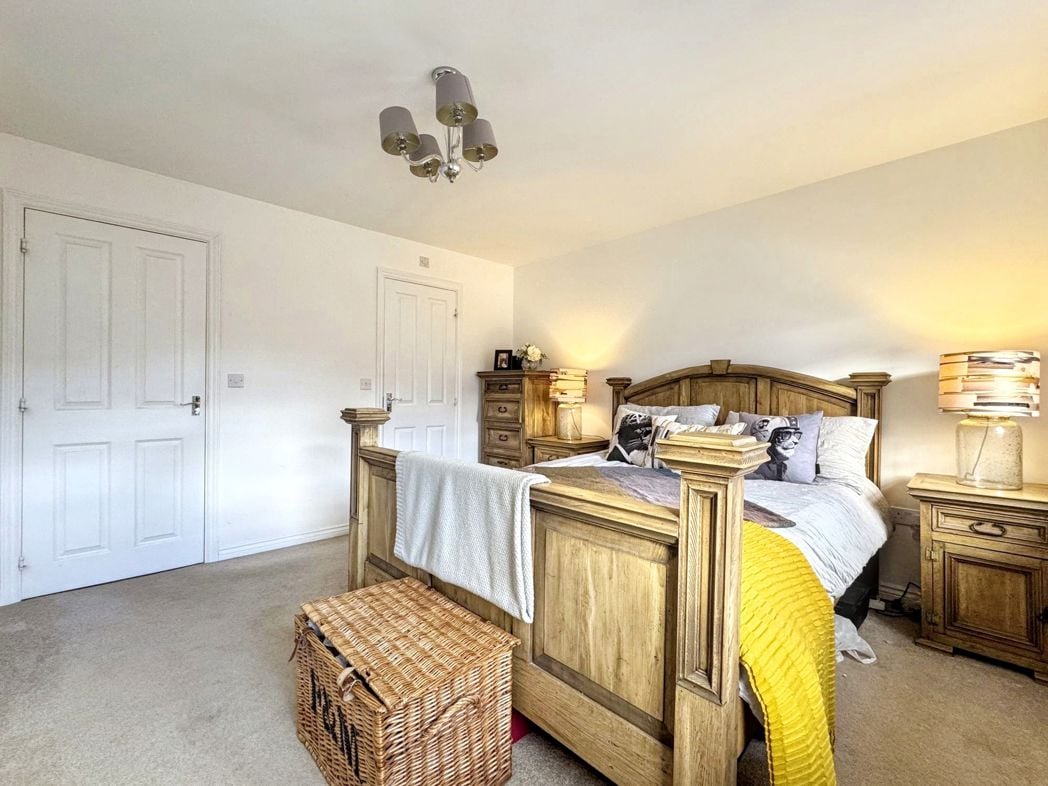 Property image 20 of 31