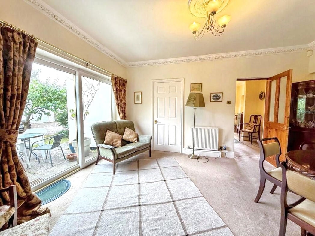 Property image 4 of 15