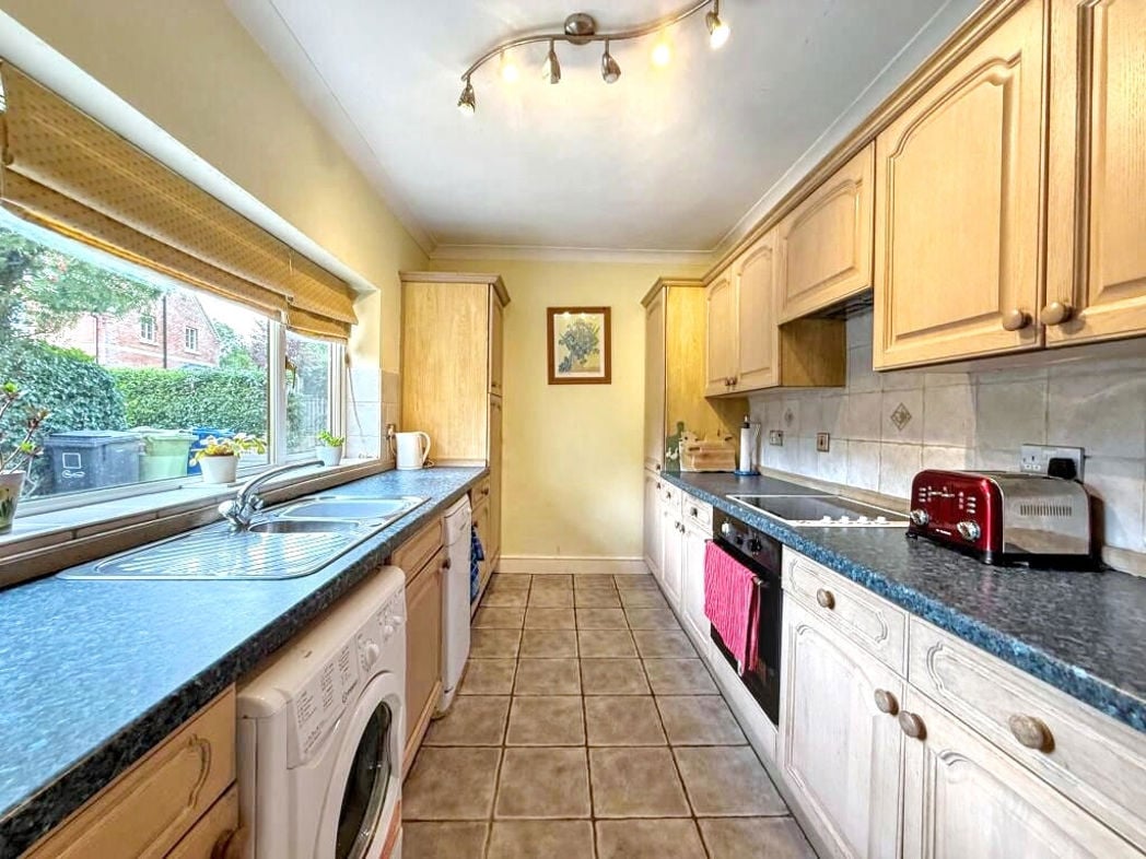 Property image 7 of 15