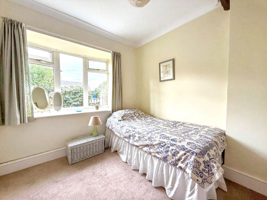 Property image 10 of 15