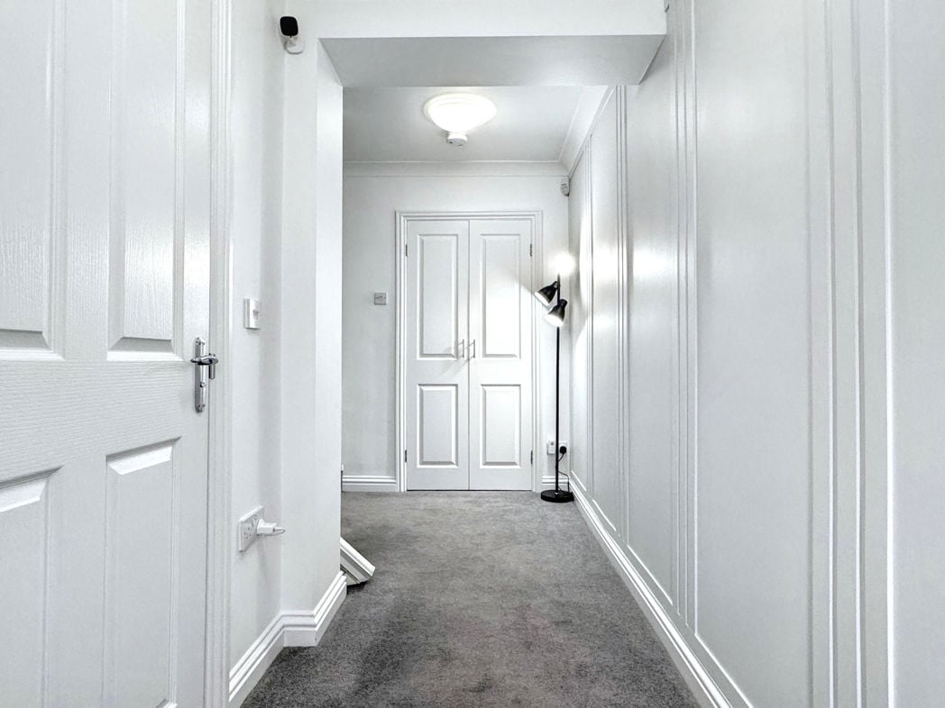 Entrance/Hallway