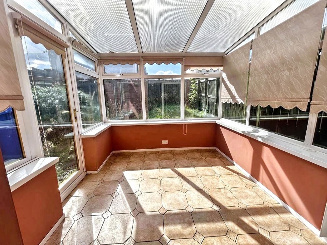 Property image 5 of 19