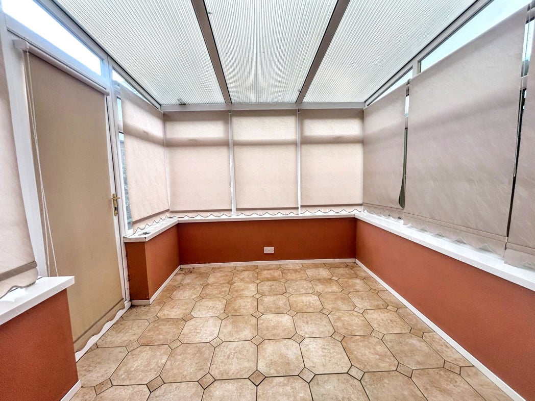Property image 6 of 19