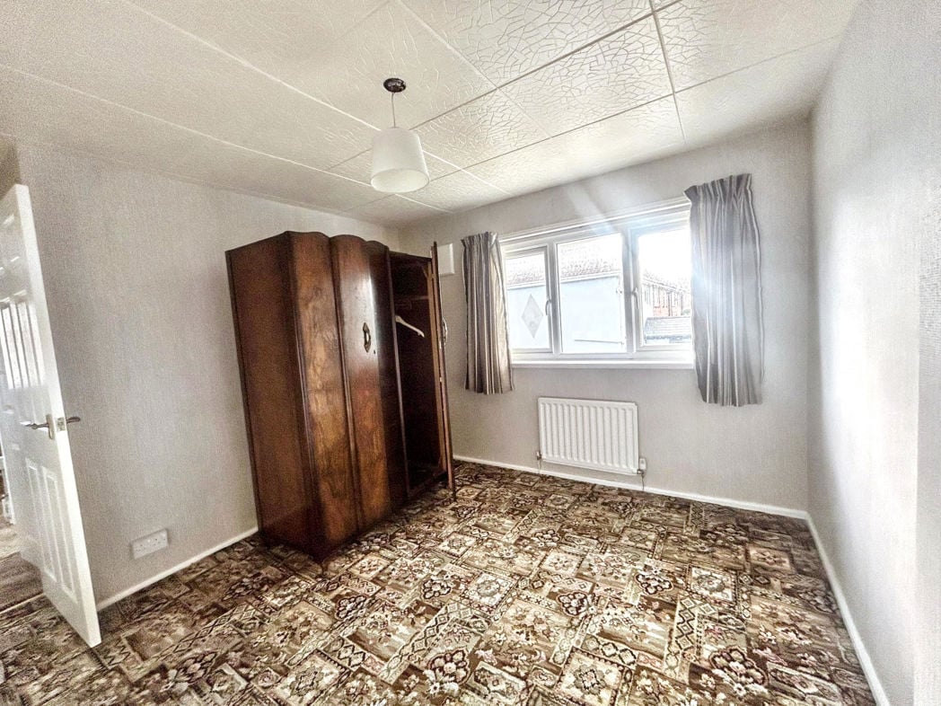 Property image 15 of 19