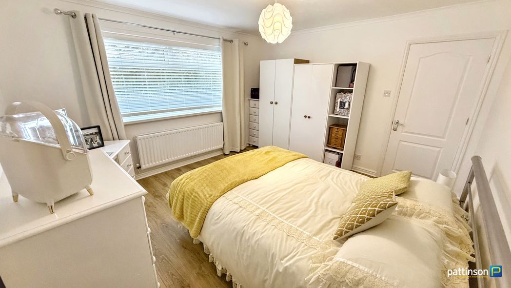 Property image 22 of 37