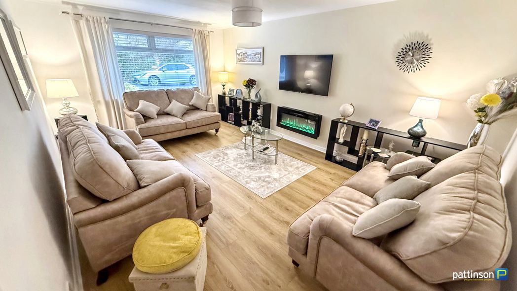 Property image 10 of 37