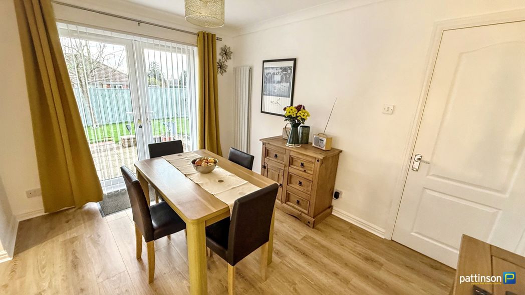 Property image 15 of 37