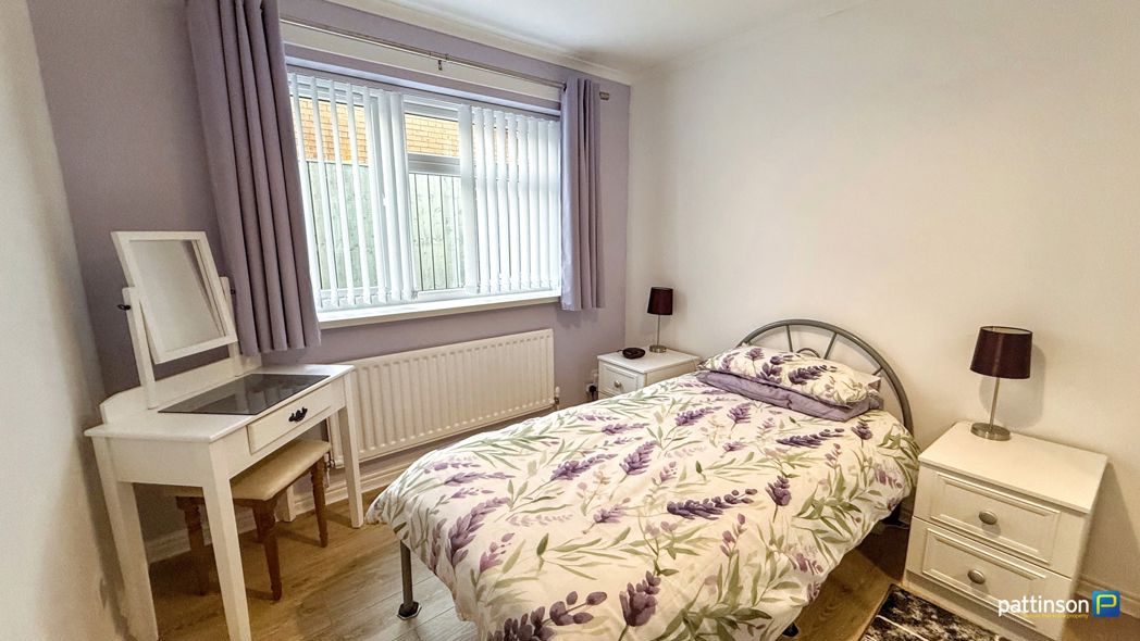 Property image 26 of 37